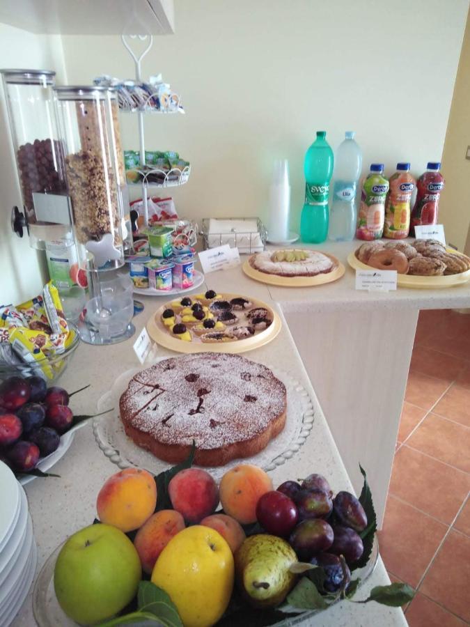 Il Nido Delle Rondini Bed and Breakfast Grottole Exteriör bild