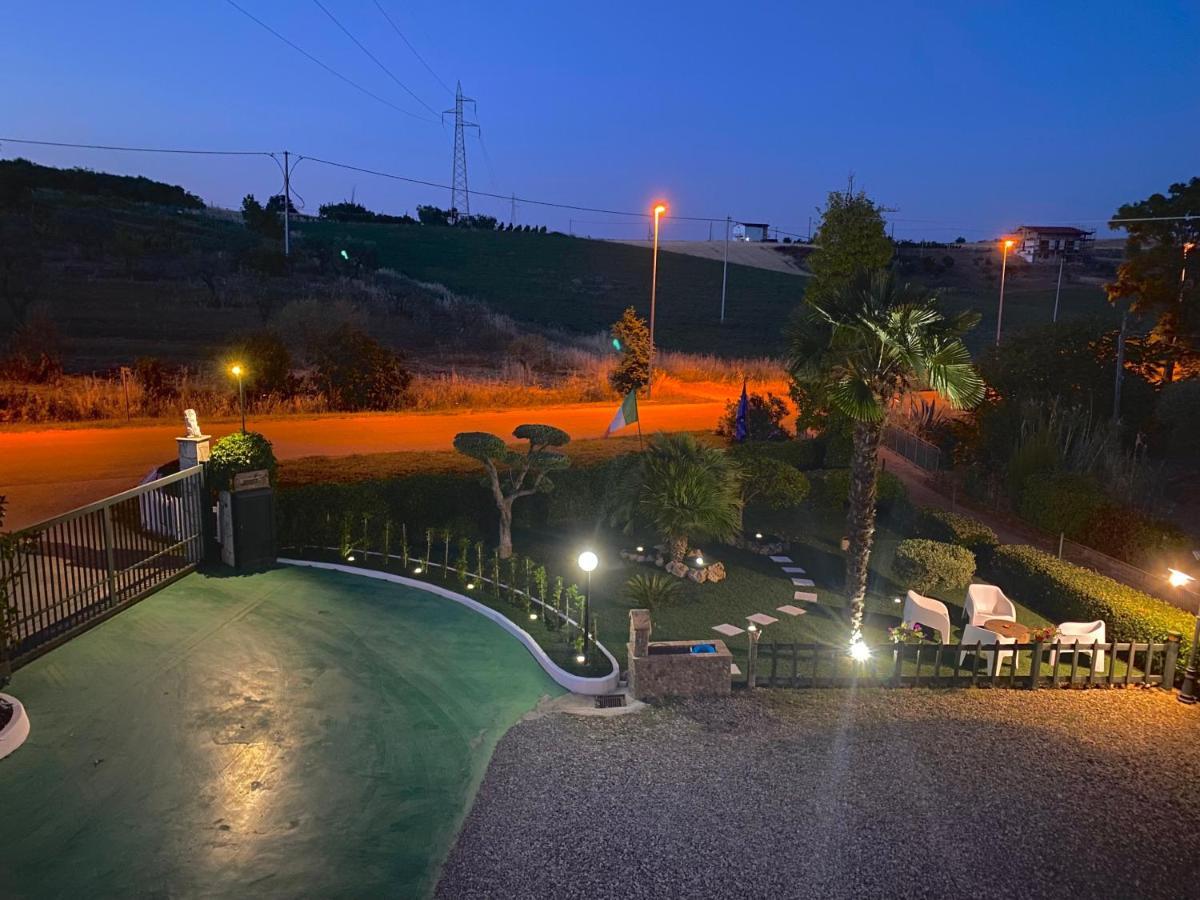 Il Nido Delle Rondini Bed and Breakfast Grottole Exteriör bild