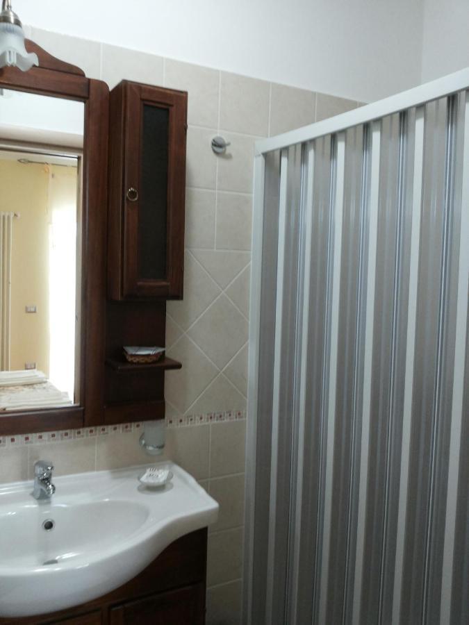 Il Nido Delle Rondini Bed and Breakfast Grottole Exteriör bild